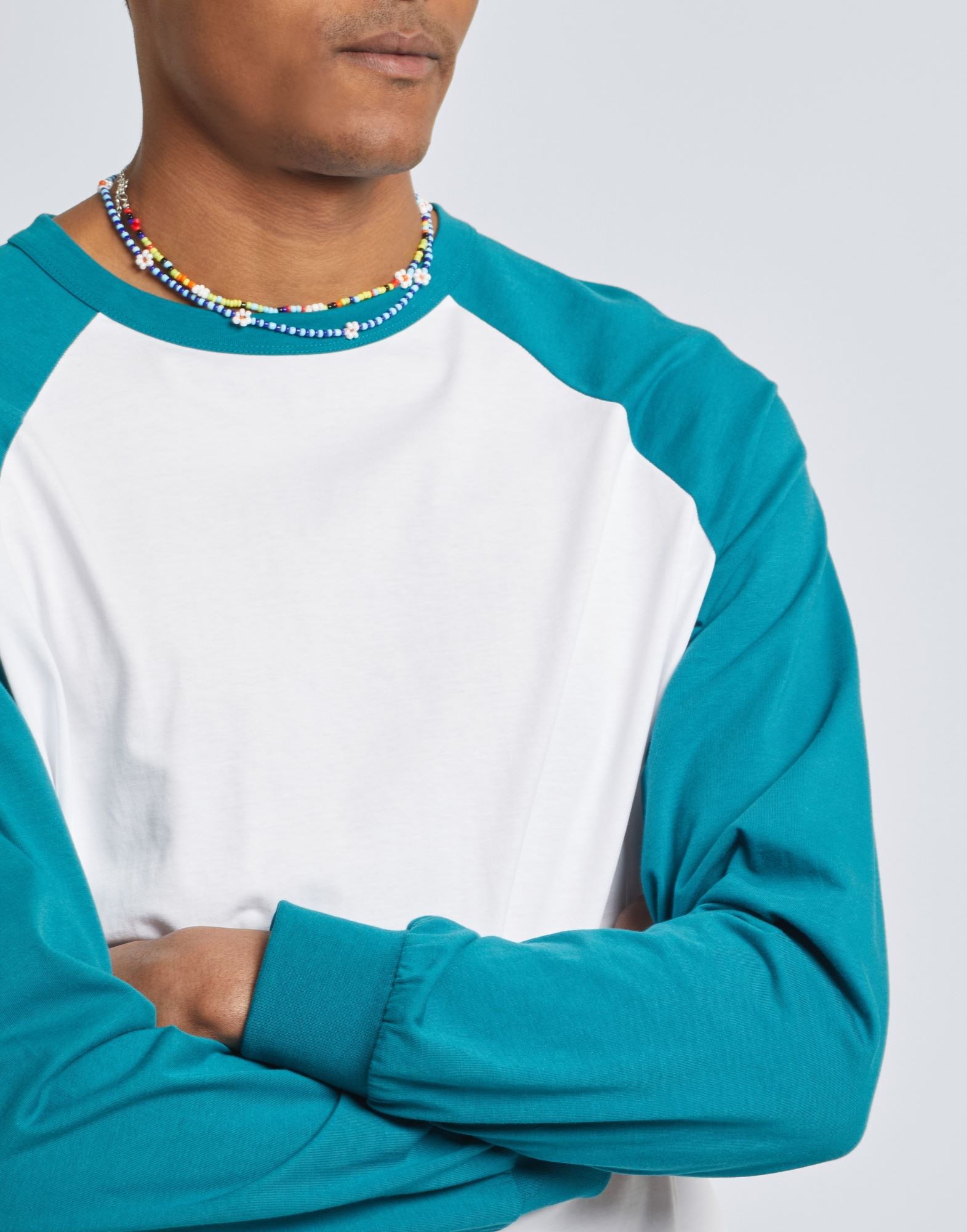 アイドル Raglan Long Sleeved t shirt アイドル Raglan Long Sleeved t shirt Shop Sustainable Unisex Long