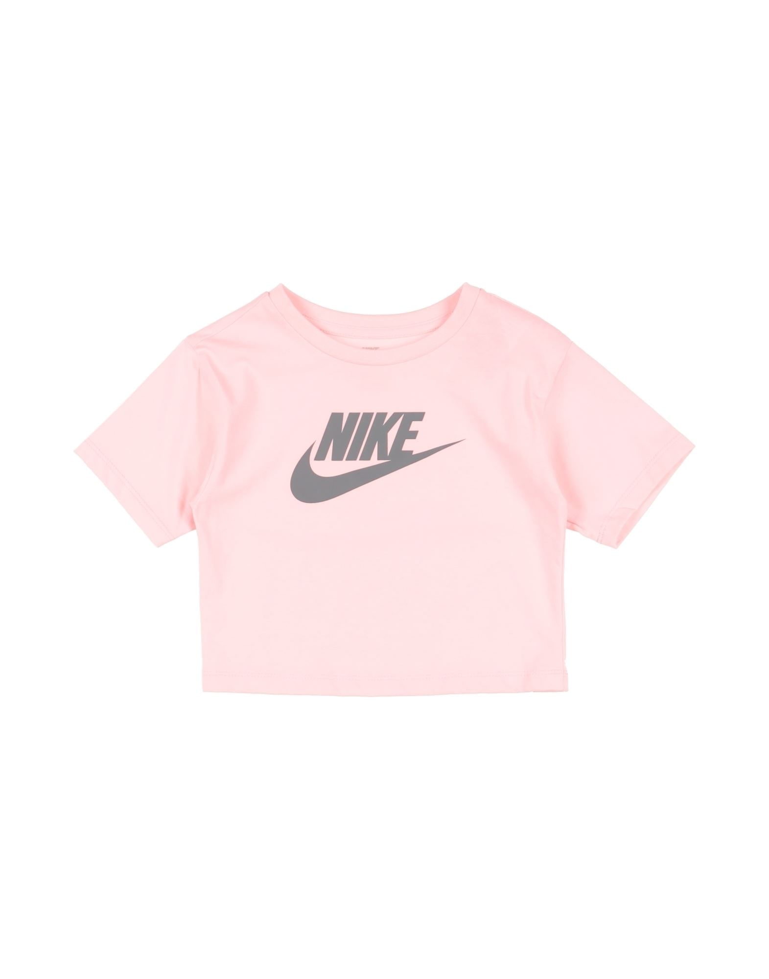 NIKE - T-shirts