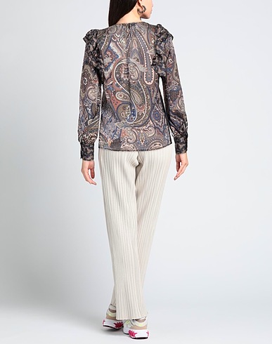 Patterned shirts & blouses
