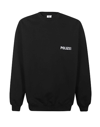 VETEMENTS