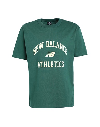 NEW BALANCE T-shirt Athletics Varsity Graphic T-Shirt 
 Verde scuro 100% Cotone