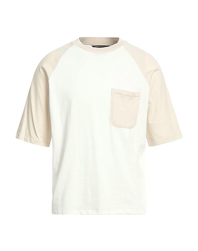 LEVI'S T-shirt Λευκό 70% Βαμβάκι, 30% Πολυεστέρας