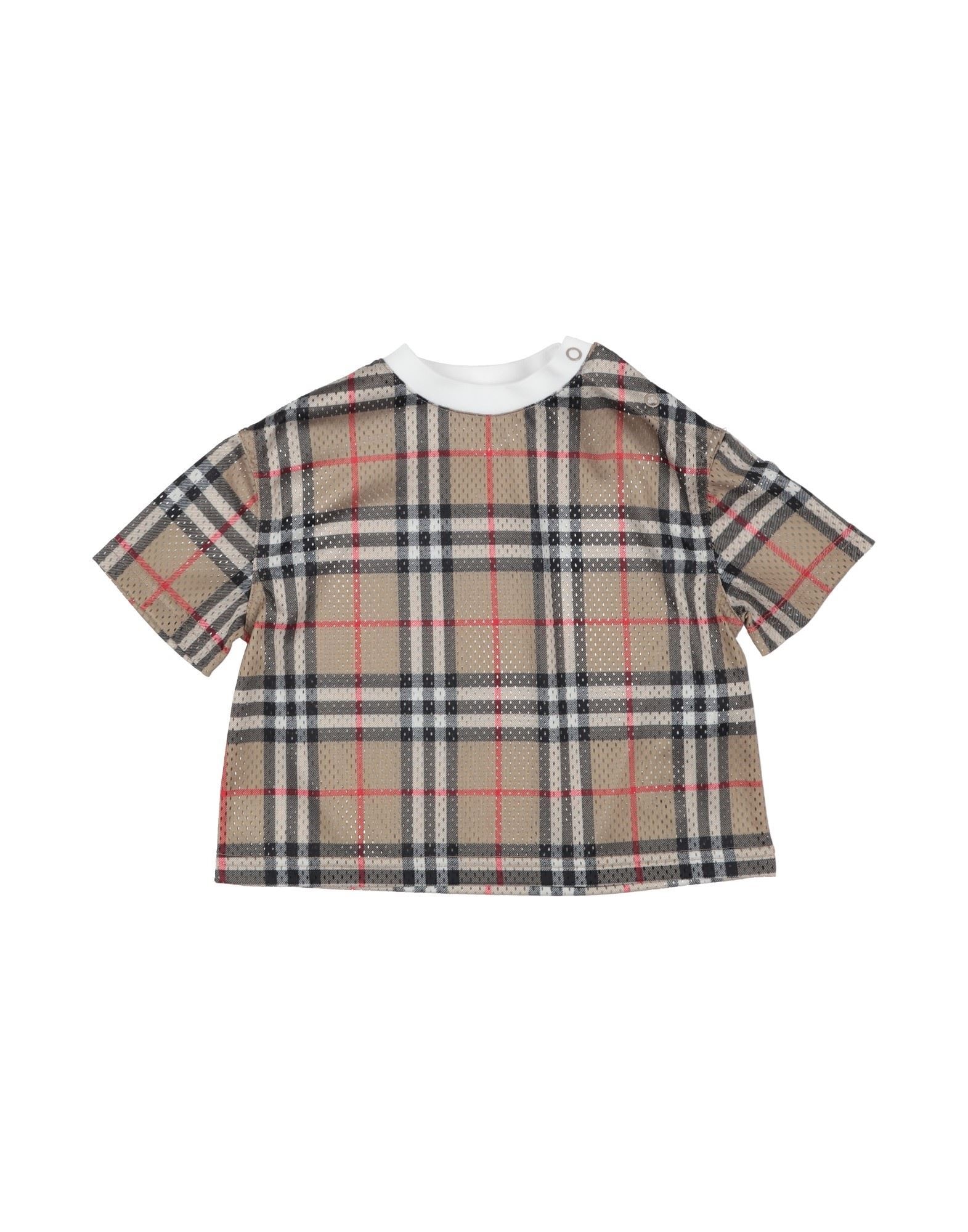 BURBERRY - T-shirts