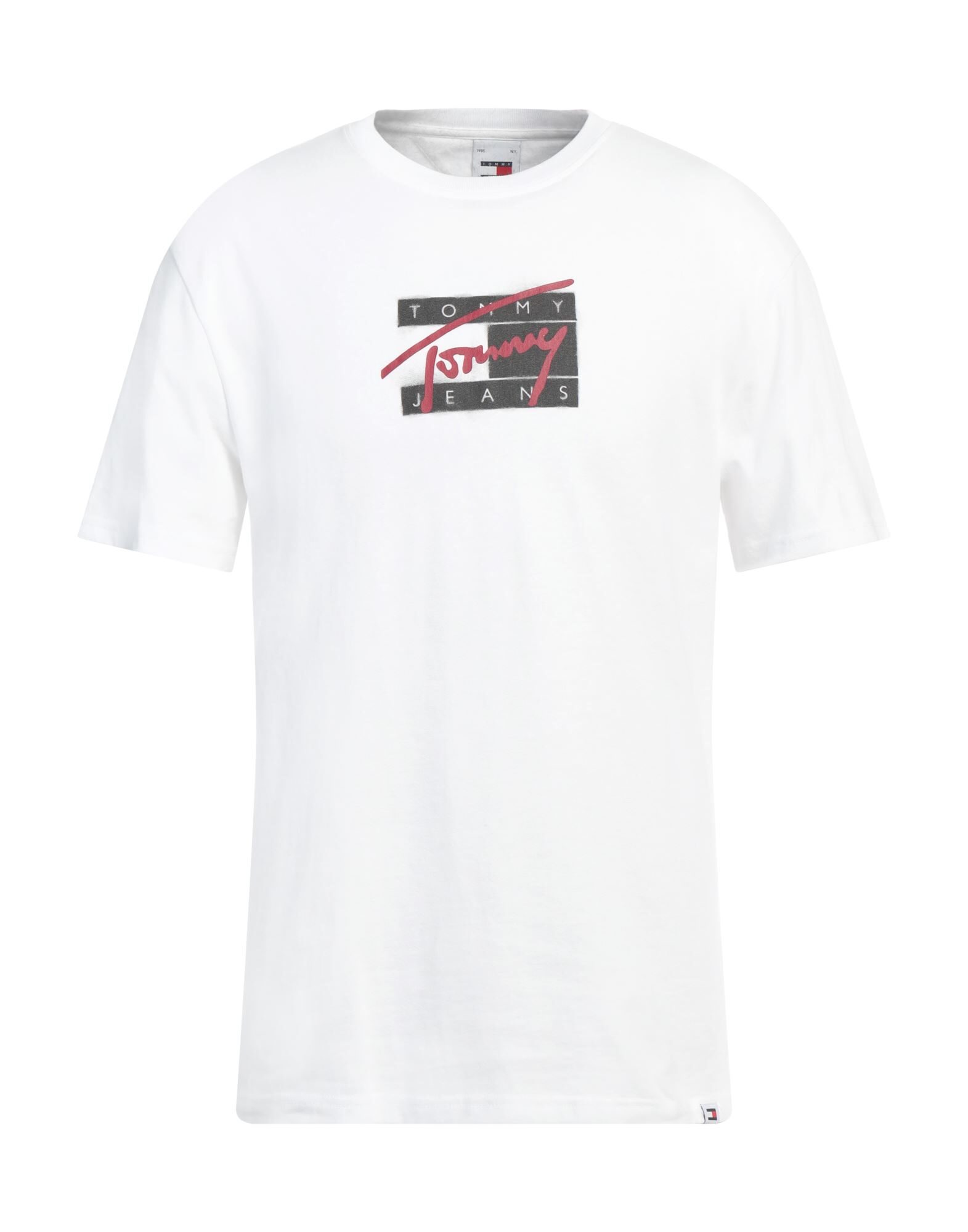 TOMMY JEANS - T-shirts