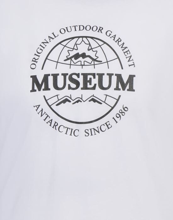 MUSEUM Футболка