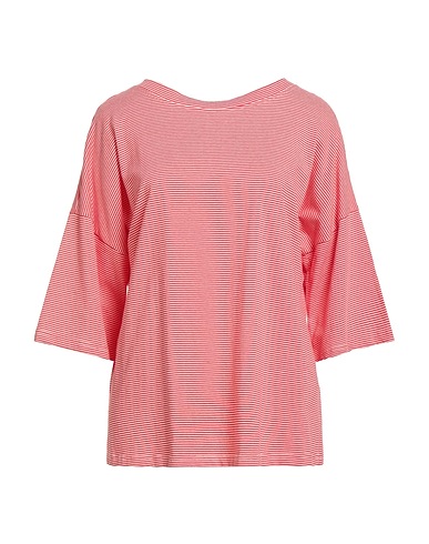 SHIRTAPORTER T-shirt Red 62% Viscose, 33% Polyester, 5% Elastane