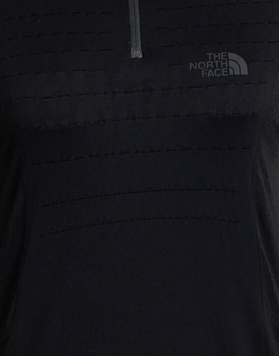 THE NORTH FACE Футболка