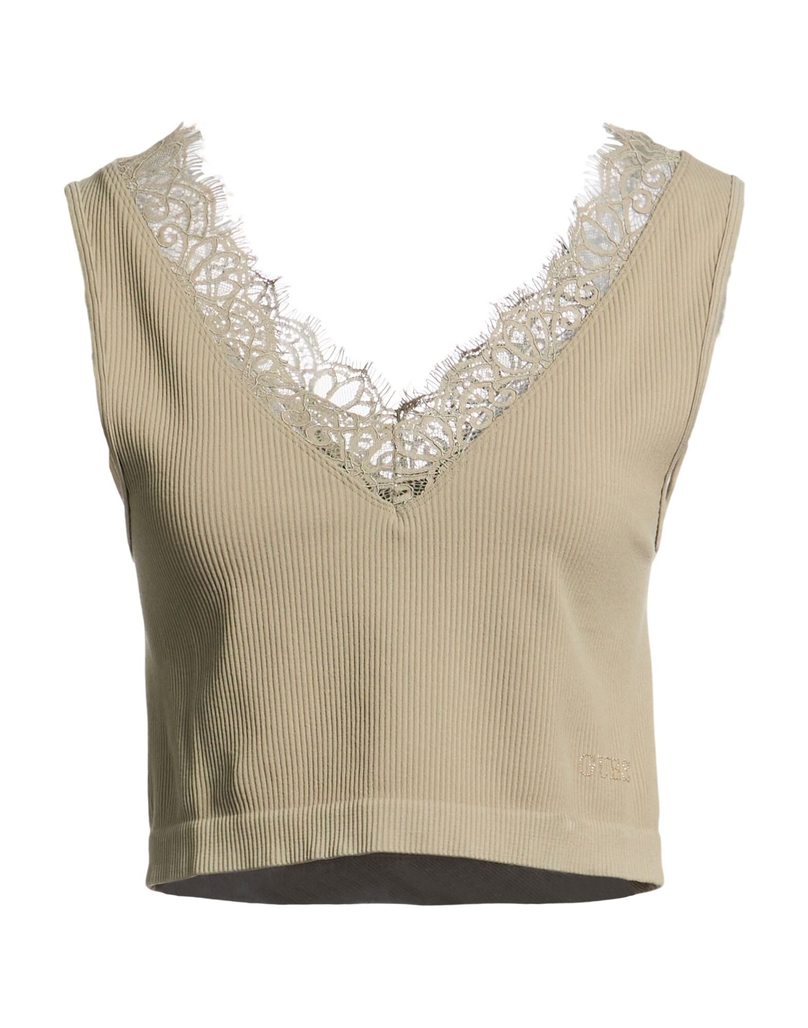 GUESS - Tops