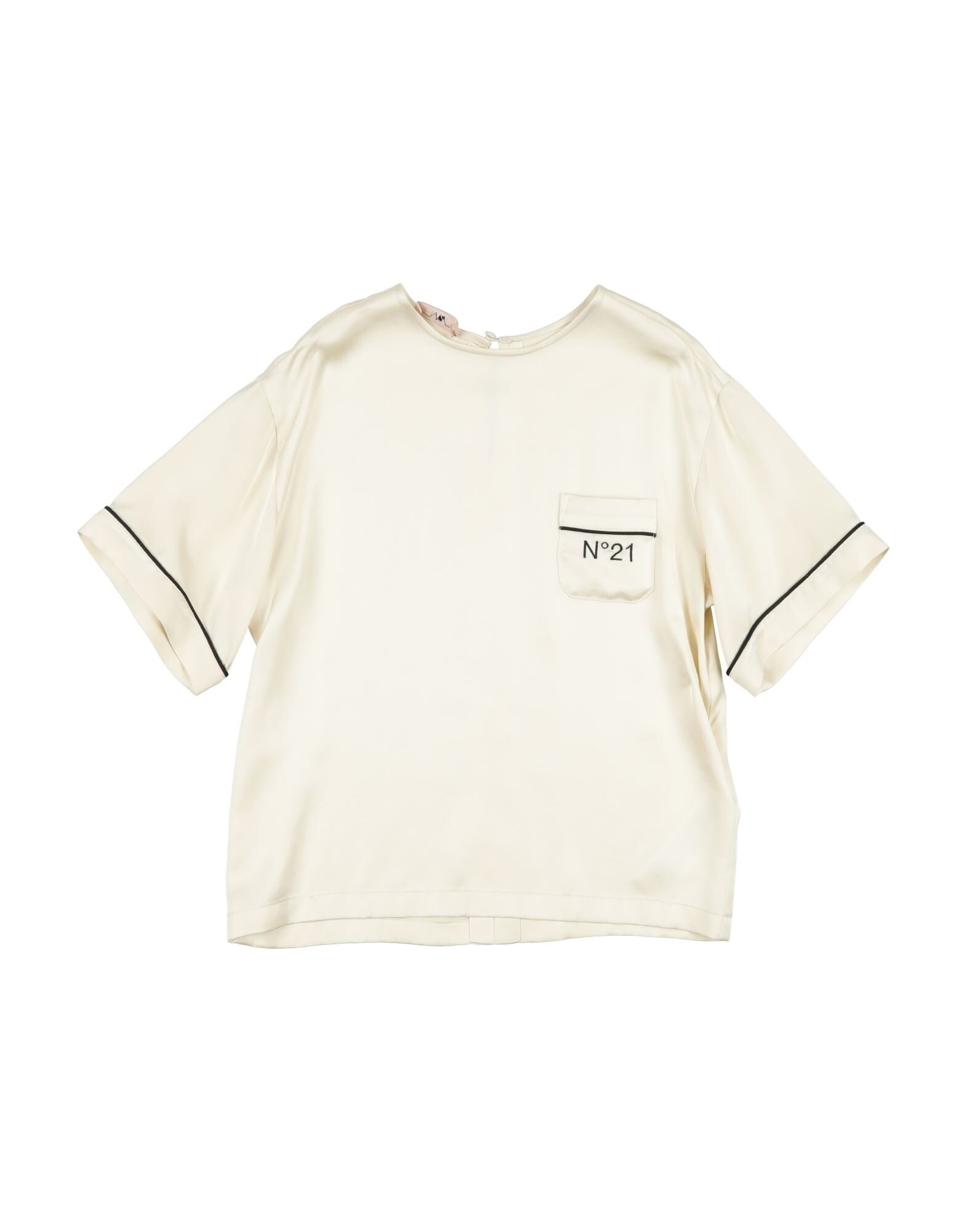 N°21 - Tops