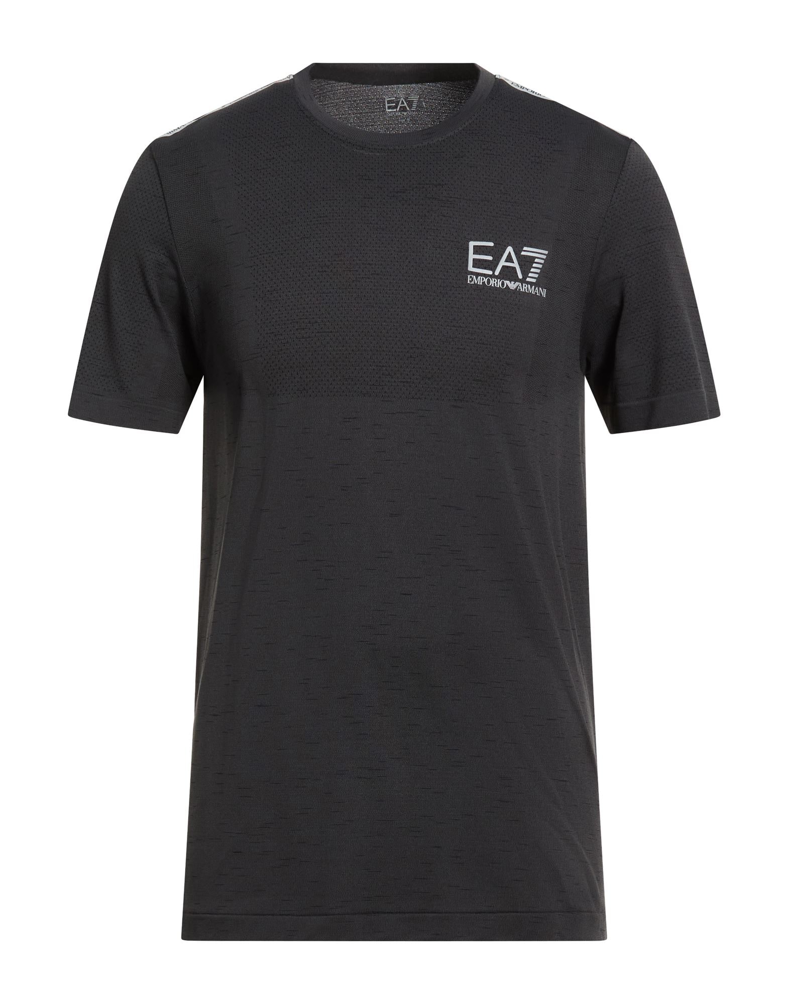 EA7 - T-shirts