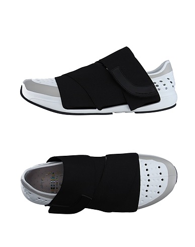 FESSURA Sneakers Black Textile fibres, Rubber