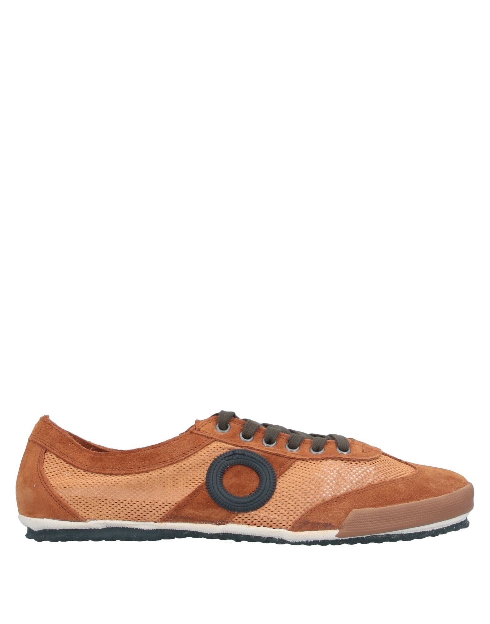 aro sneakers online