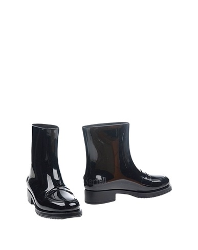 N°21 # KARTELL Ankle boot Black Rubber