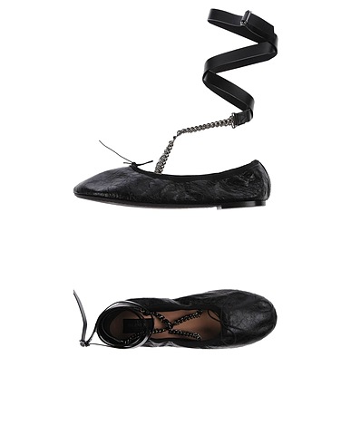 VALENTINO GARAVANI Ballet flats Black Leather