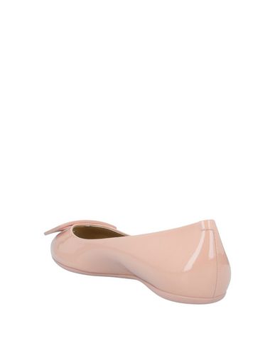Roger Vivier Ballet Flats In Blush