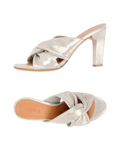 Chie By Chie Mihara Sandals In Silver