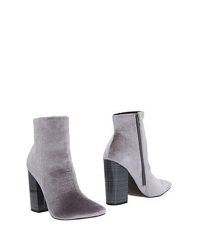 WINDSOR SMITH Ankle boot Light grey Textile fibers