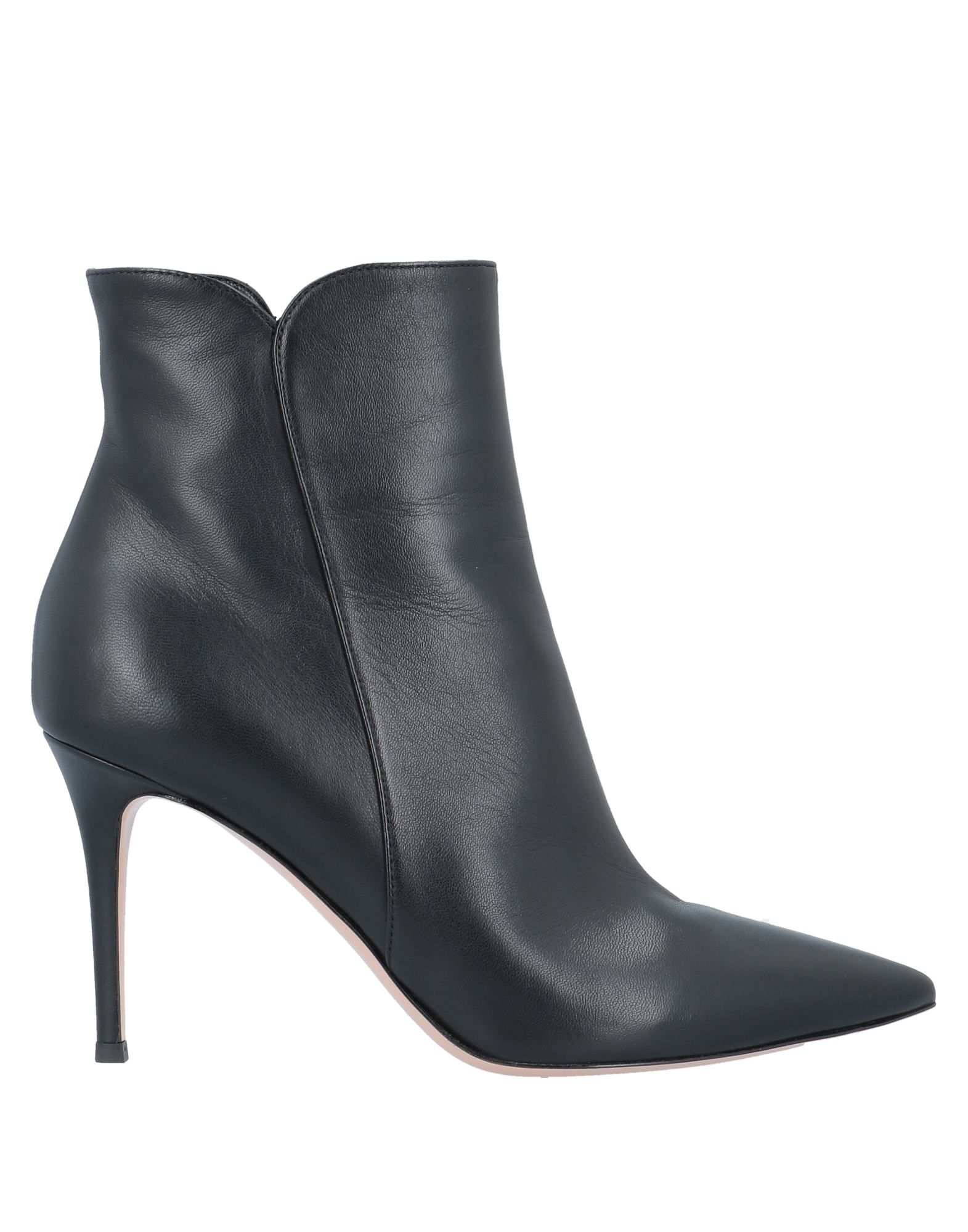 GIANVITO ROSSI - Stiefeletten