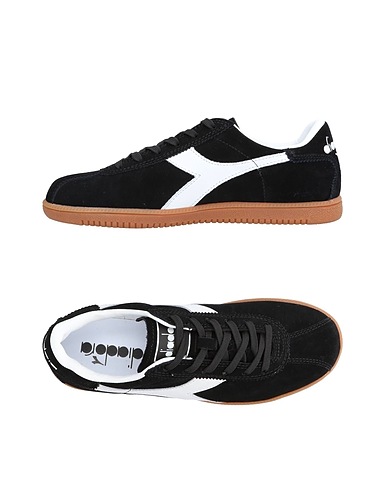 yoox diadora