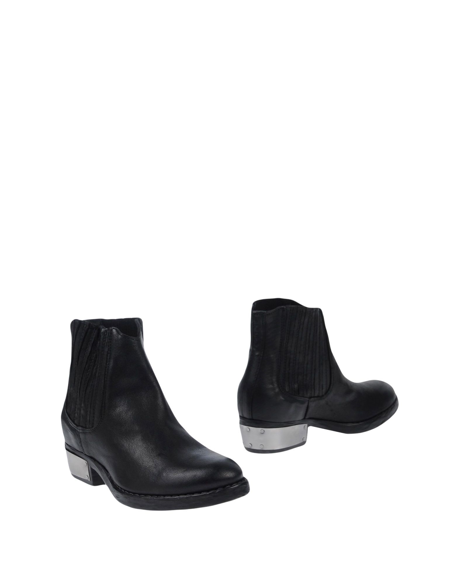 catarina martins boots