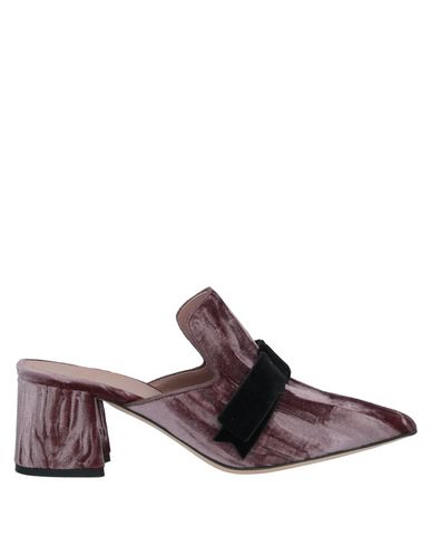 Click to view more detailed imagery on our partner's website Gianna Meliani Mules And Clogs In Pastel Pink
