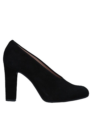 UNISA Court Black Soft Leather