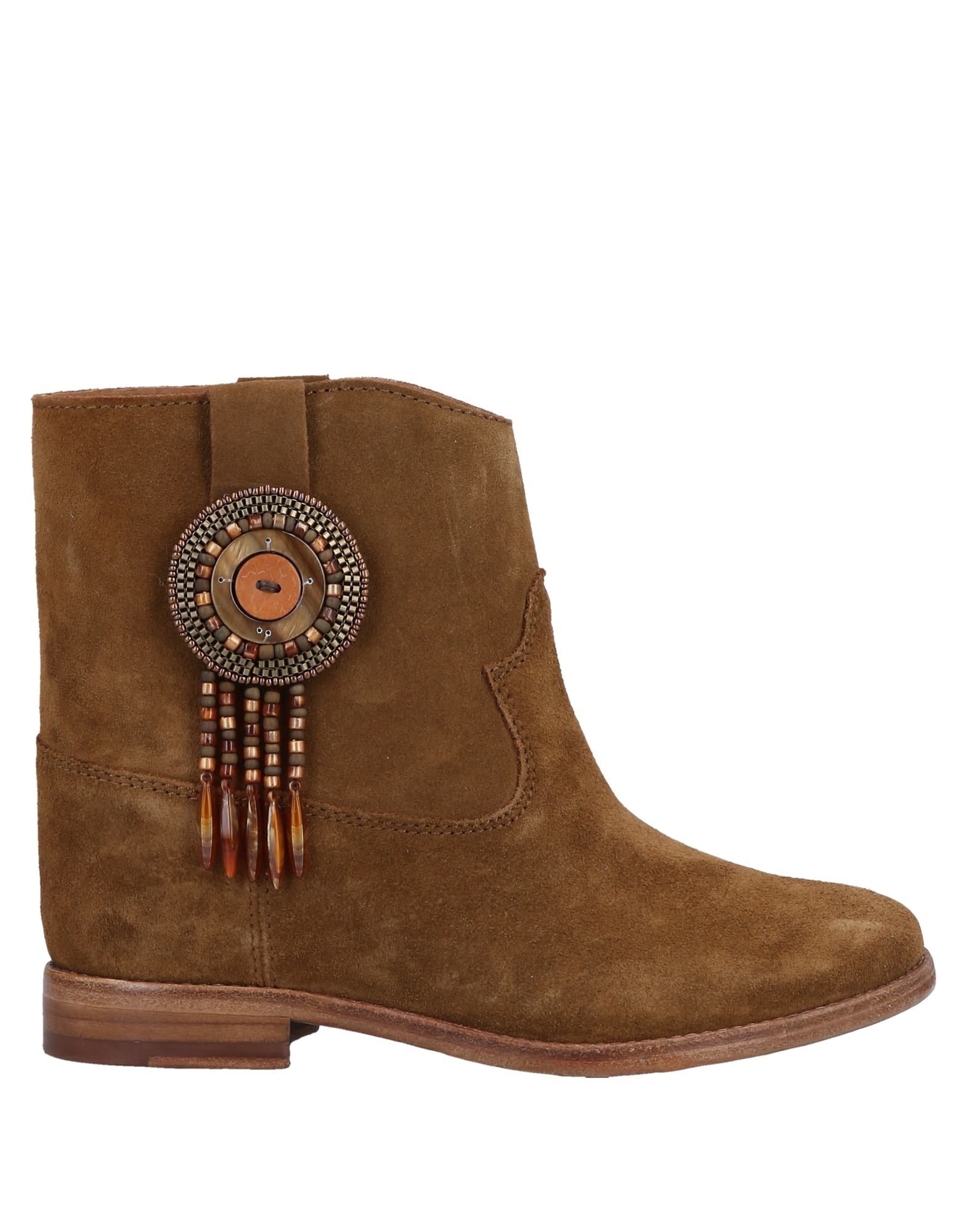 catarina martins boots