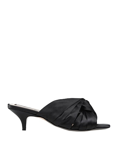 N°21 Sandalia Negro Fibras textiles