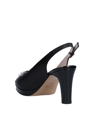 Donna Soft Sandals In Black