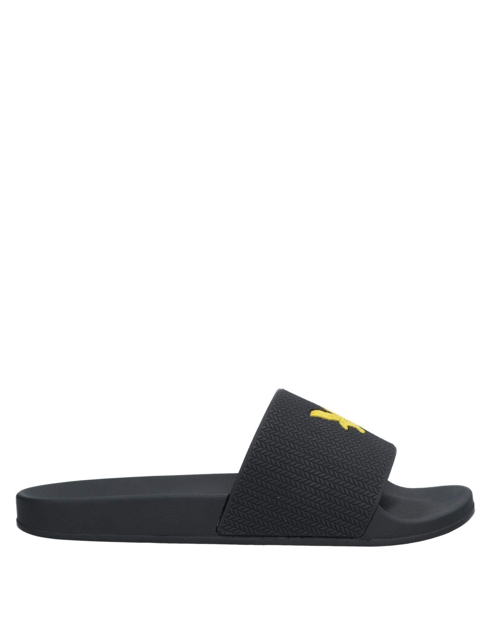 lyle and scott flip flops