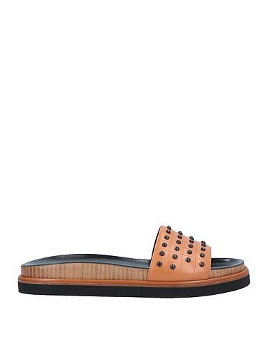 TOD'S サンダル タン 革（なめし加工）