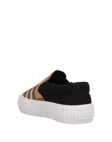 BURBERRY Sneakers