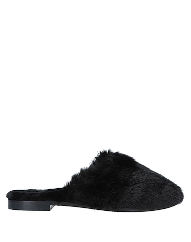 AVEC MODÉRATION Mules and clogs Black Soft Leather