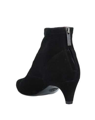 Carmens Ankle Boots In Black