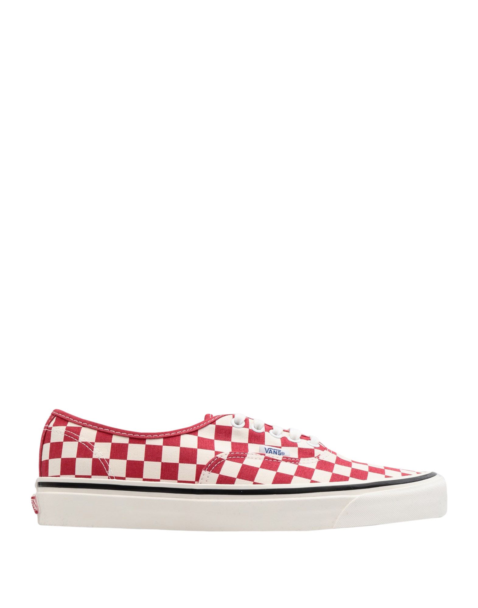 VANS Кеды и кроссовки 16390₽