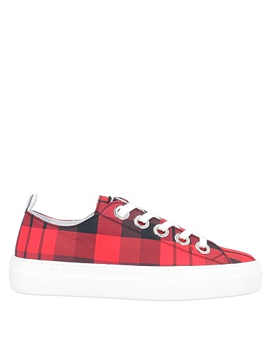 ZOOM N°21 - Sneakers