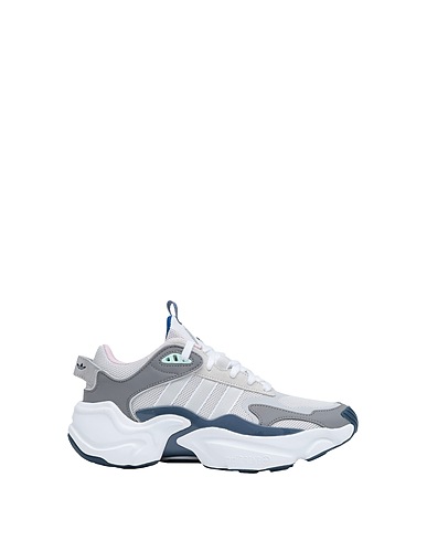 ADIDAS ORIGINALS Sneakers MAGMUR RUNNER 
 Light grey Soft Leather, Textile fibres