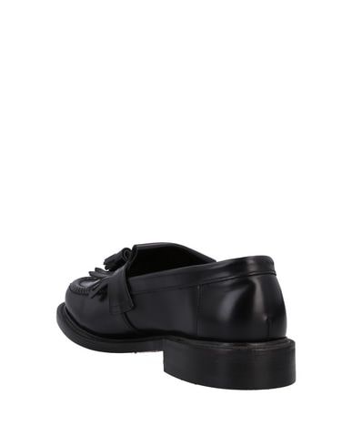 LOAKE Loafers