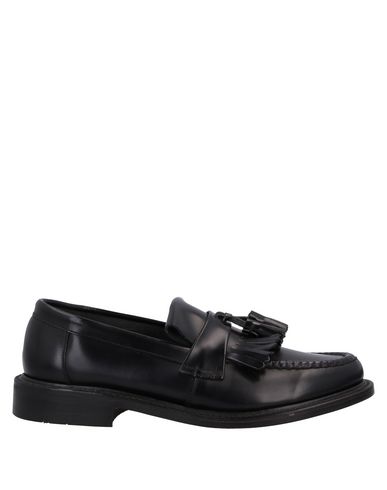 LOAKE Loafers