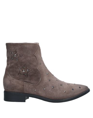 Fabbrica Dei Colli Ankle Boots In Light Brown