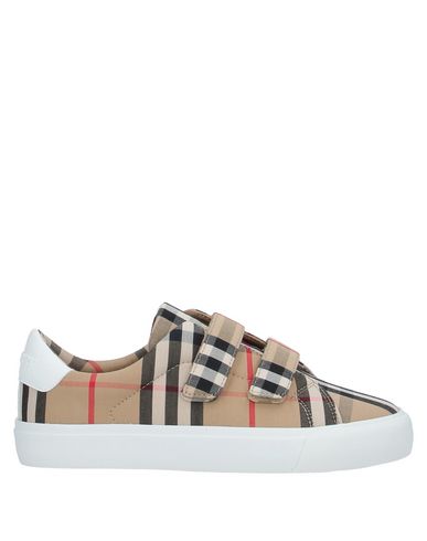 BURBERRY Sneakers,11763478JV 17