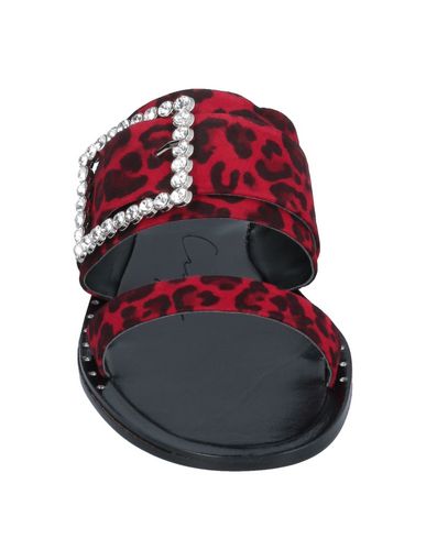 Lola Cruz Sandals In Red