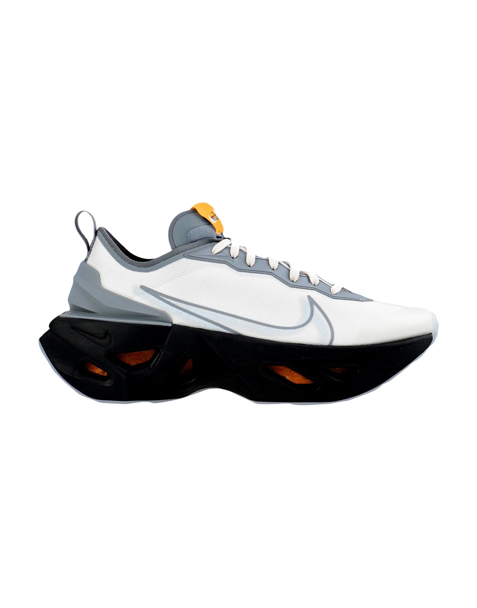 sneakers nike