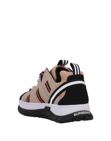 BURBERRY Sneakers