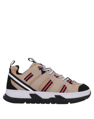 BURBERRY Sneakers
