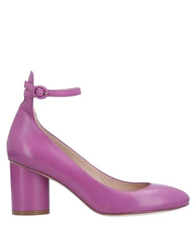 Stuart Weitzman Pump In Light Purple