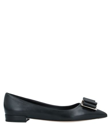 Ferragamo Zeri Bow-embellished Leather Point-toe Flats In Black