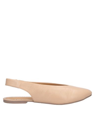 Gioseppo Ballet Flats In Sand