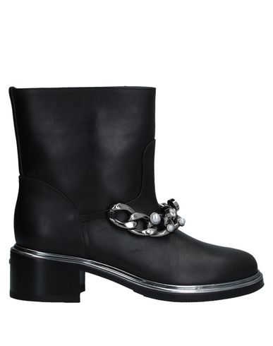 Le Silla Ankle Boot In Black