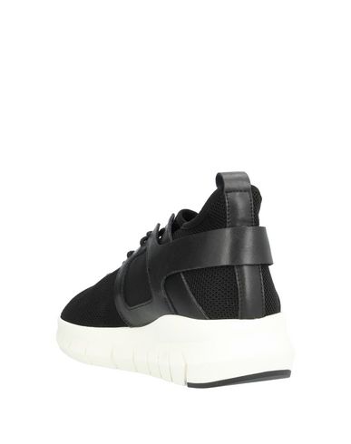 CULT Sneakers,11823135FX 15